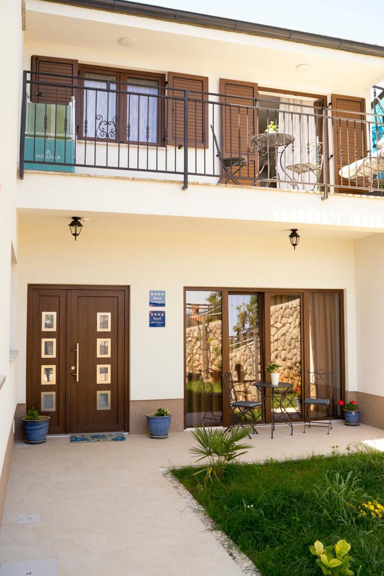Riviera Blue Apartments With Seaview, Private Whirlpools And Parking Near Opatija Opric Luaran gambar