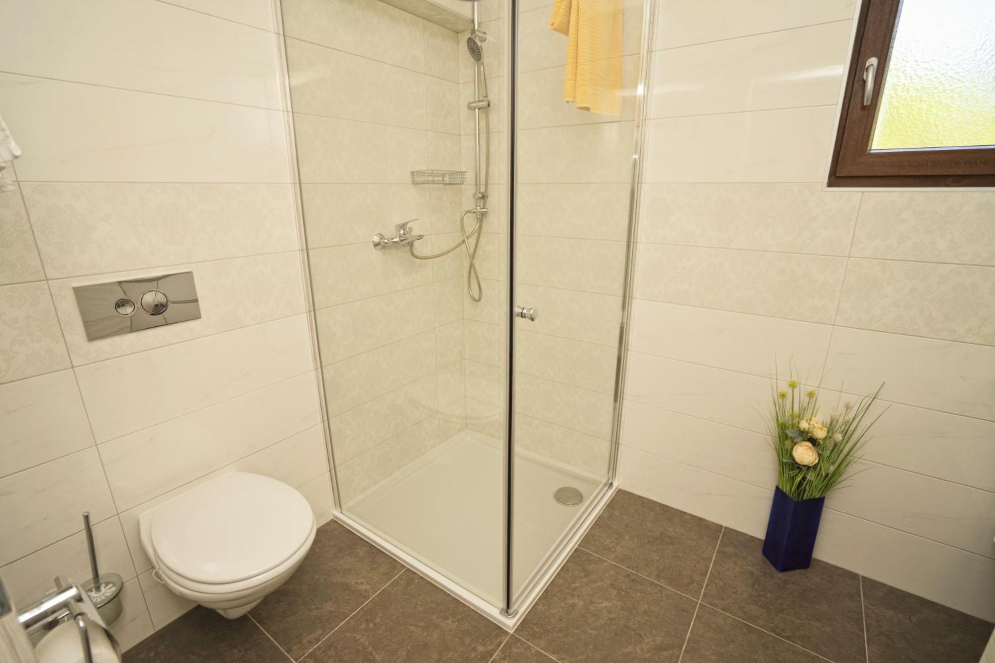 Riviera Blue Apartments With Seaview, Private Whirlpools And Parking Near Opatija Opric Luaran gambar