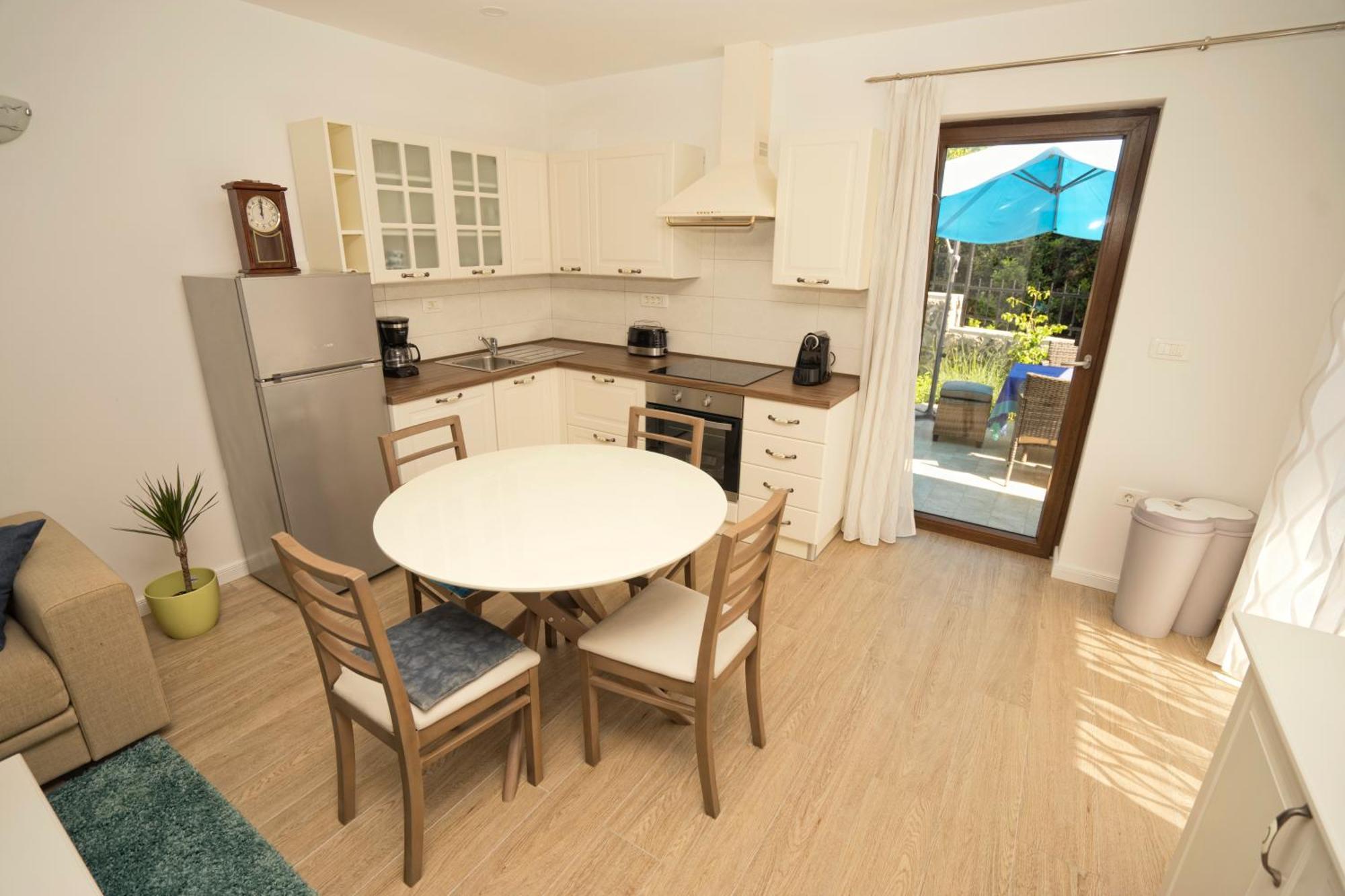 Riviera Blue Apartments With Seaview, Private Whirlpools And Parking Near Opatija Opric Luaran gambar