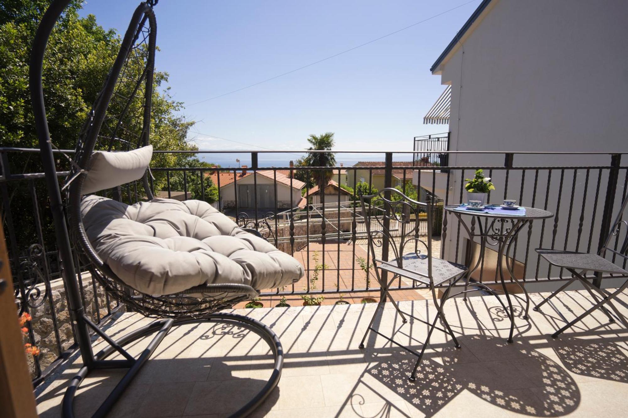 Riviera Blue Apartments With Seaview, Private Whirlpools And Parking Near Opatija Opric Luaran gambar